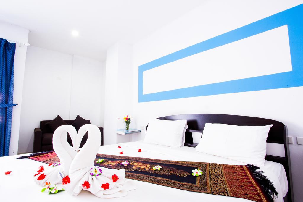 Happy Fish Guesthouse Patong 외부 사진