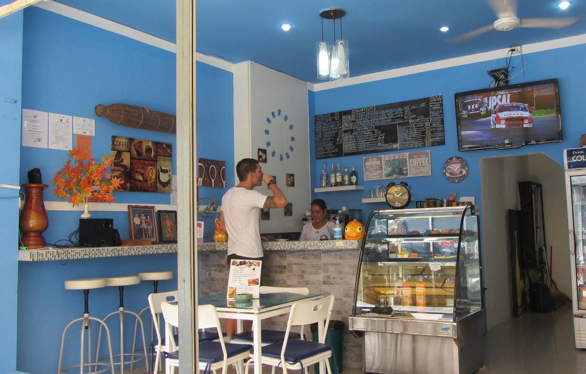 Happy Fish Guesthouse Patong 외부 사진
